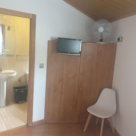 Hostal Cruce Villafranca Del Bierzo Eksteriør bilde
